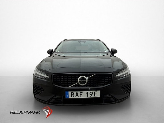 Volvo V60 2 of 30