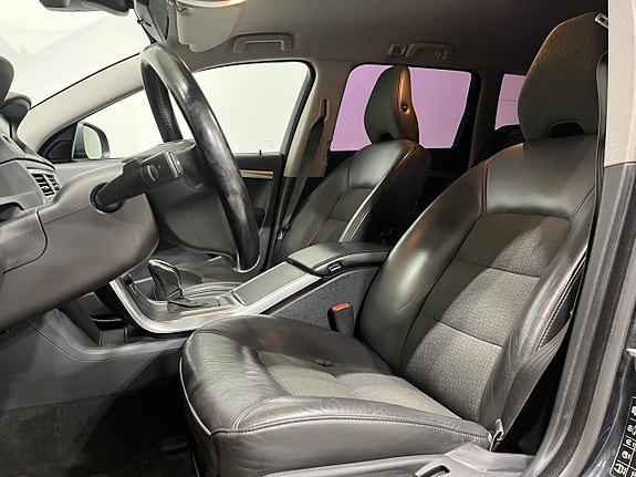Volvo V70 9 of 19