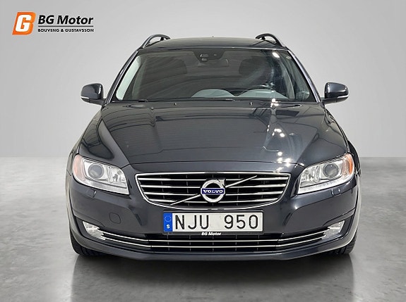 Volvo V70 7 of 19