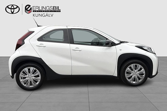 Toyota Aygo X 7 of 16