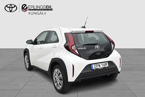 Toyota Aygo X 4 of 16