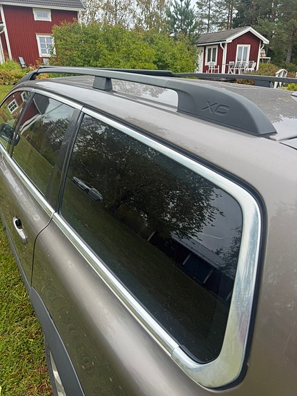 Volvo XC70 3 of 5