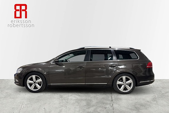 Volkswagen Passat 2 of 6