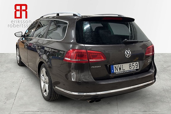 Volkswagen Passat 3 of 6