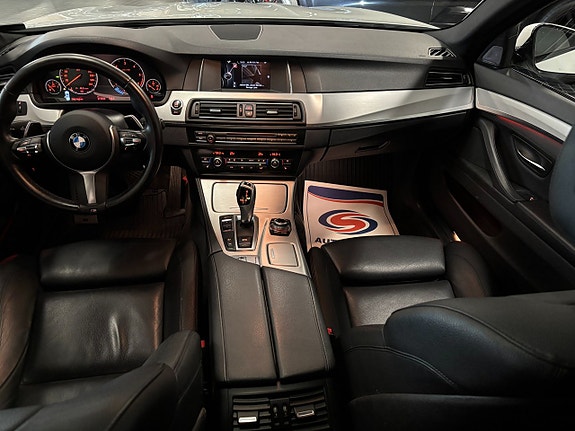 BMW 520d 24 of 30