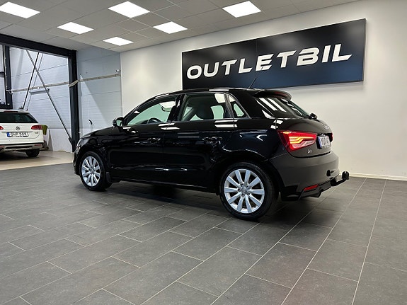 Audi A1 4 of 30