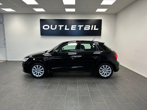 Audi A1 2 of 30