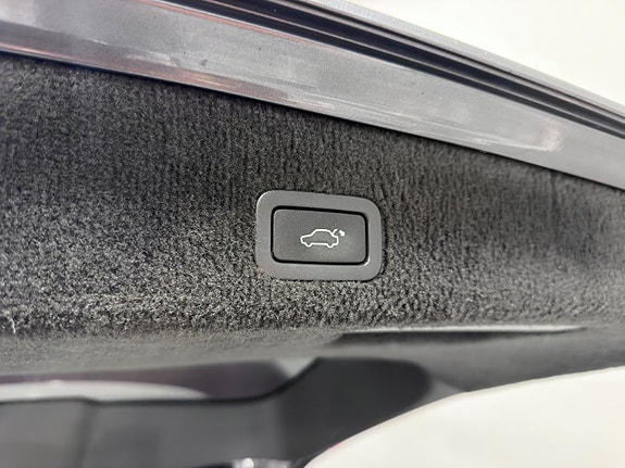 Volvo V70 30 of 30