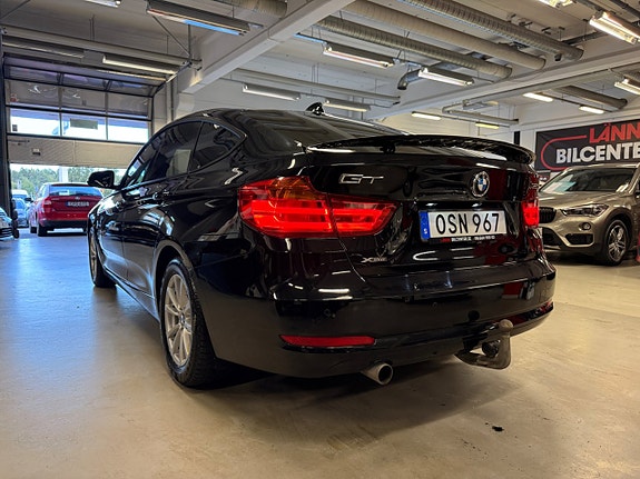 BMW 320d 8 of 30
