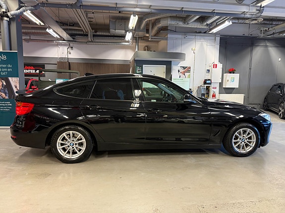 BMW 320d 6 of 30
