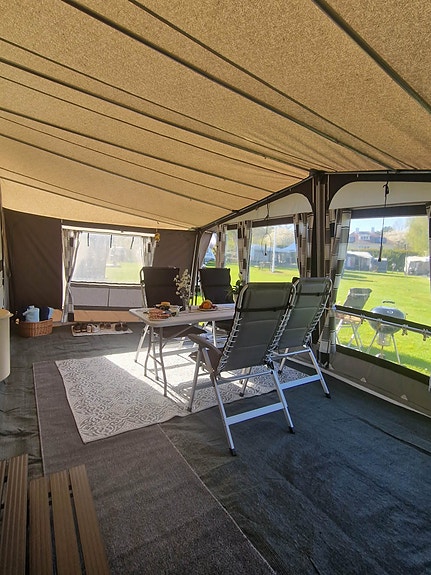 Adria Adora Queensbed 8 of 18