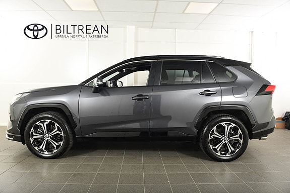 Toyota RAV4 Plug-in Hybrid 3 of 20