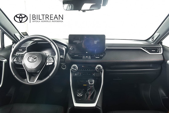 Toyota RAV4 Plug-in Hybrid 8 of 20
