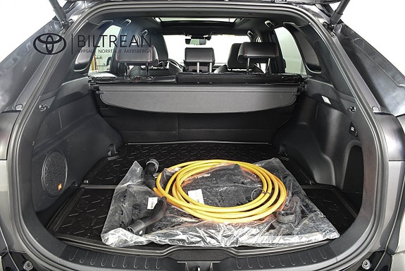 Toyota RAV4 Plug-in Hybrid 9 of 20