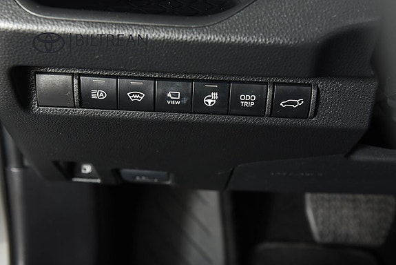 Toyota RAV4 Plug-in Hybrid 19 of 20