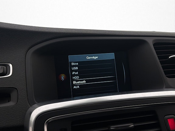 Volvo V60 20 of 30