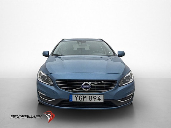 Volvo V60 2 of 30