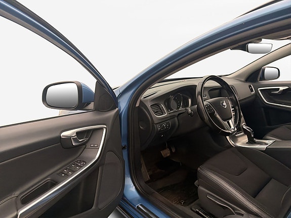 Volvo V60 10 of 30