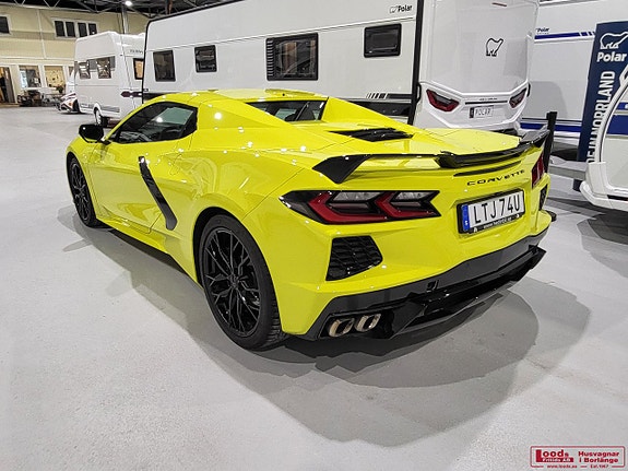 Chevrolet Corvette 4 of 15