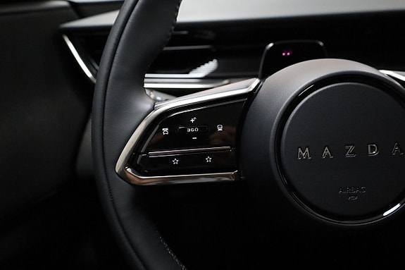 Mazda CX-6e 25 of 28