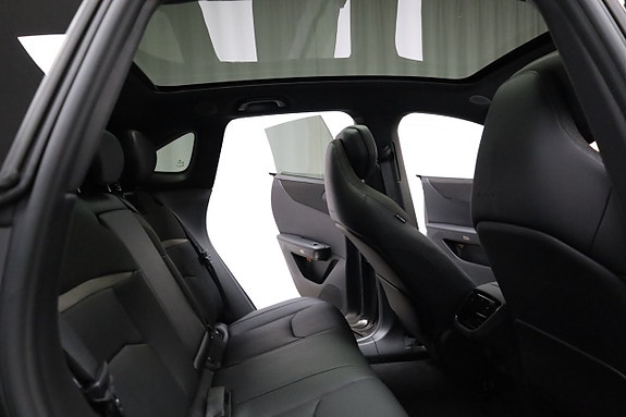 Mazda CX-6e 21 of 28