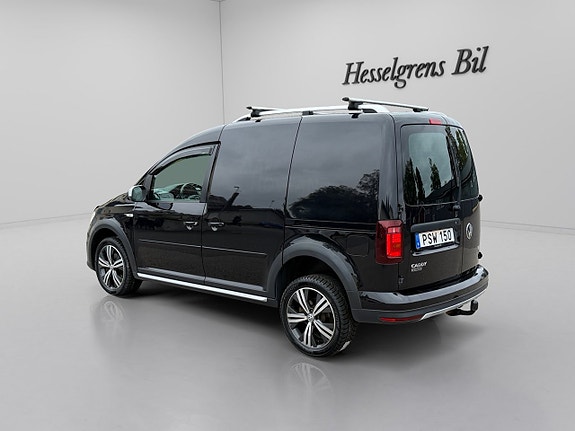 Volkswagen Caddy Alltrack 10 of 14