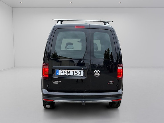 Volkswagen Caddy Alltrack 8 of 14