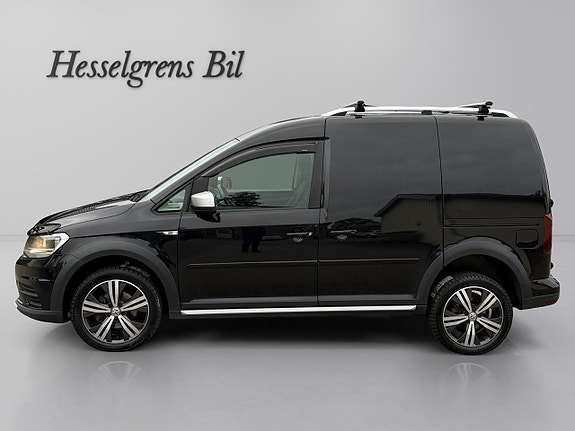 Volkswagen Caddy Alltrack 11 of 14