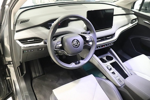 Skoda Enyaq 9 of 11