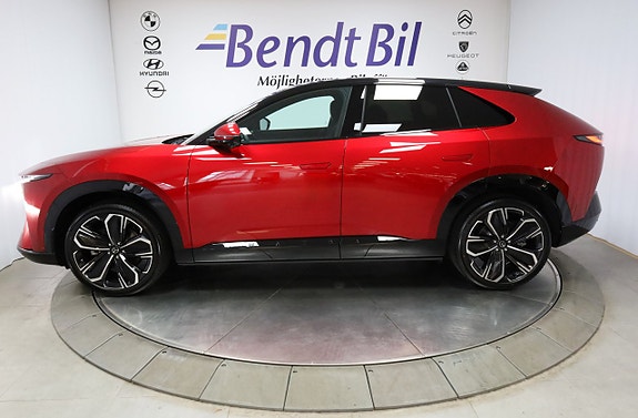 Mazda CX-6e 5 of 30