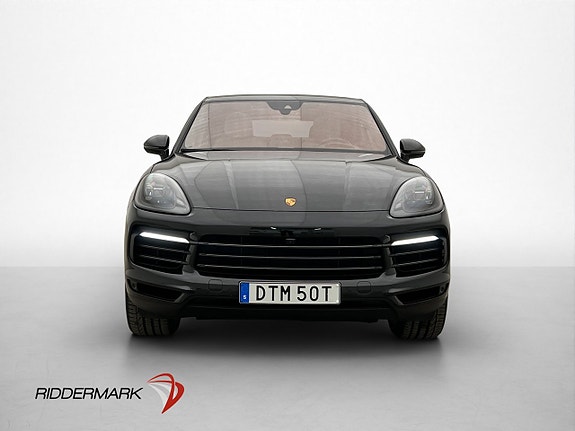 Porsche Cayenne 2 of 30