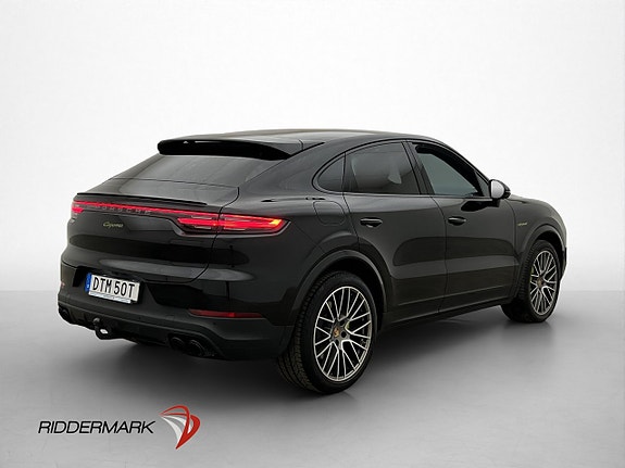 Porsche Cayenne 8 of 30