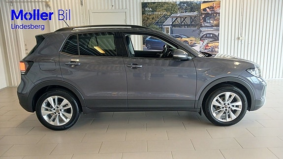 Volkswagen T-Cross 3 of 25