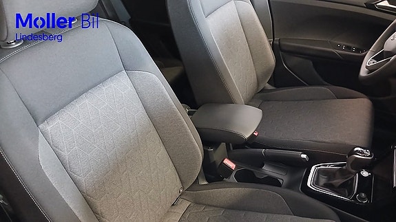 Volkswagen T-Cross 12 of 25