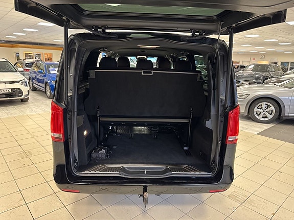 Mercedes-Benz V250 d 14 of 16