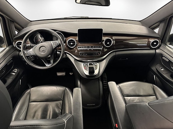 Mercedes-Benz V250 d 7 of 16