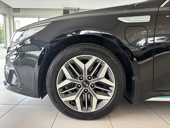 Kia Optima 8 of 30