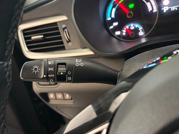 Kia Optima 17 of 30