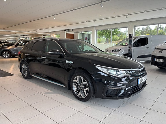 Kia Optima 6 of 30