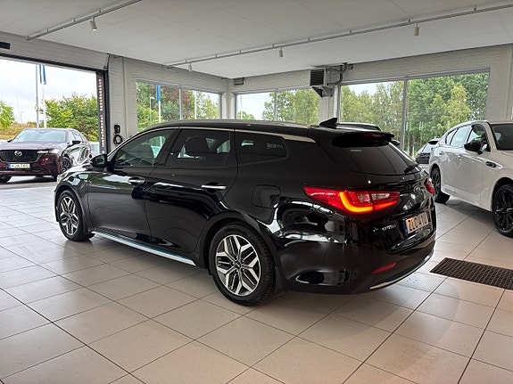 Kia Optima 3 of 30