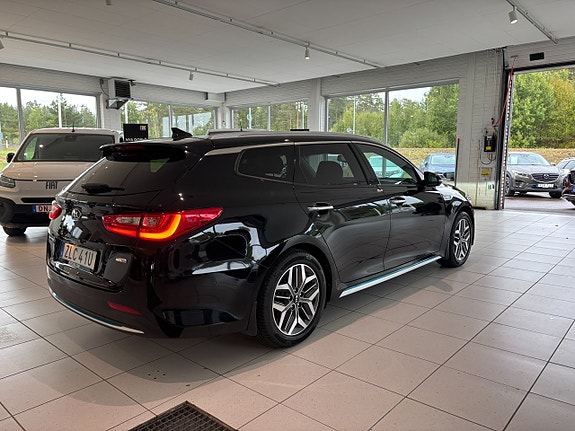Kia Optima 5 of 30