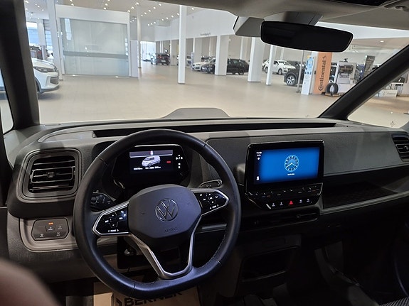 Volkswagen ID. Buzz 7 of 17