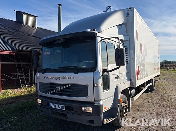 Lastbil Volvo FL615 H med bakgavellyft 2 of 6