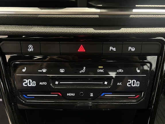 Volkswagen T-Roc 13 of 20