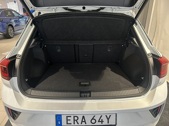 Volkswagen T-Roc 8 of 20