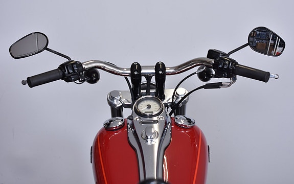 Harley-Davidson Wide Glide Vance & Hines Slip-on / Sissybar / Läderväska 18 of 18