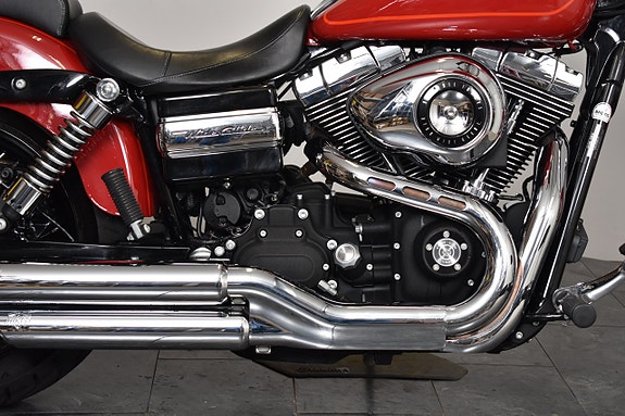 Harley-Davidson Wide Glide Vance & Hines Slip-on / Sissybar / Läderväska 10 of 18