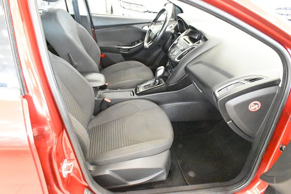 Ford Focus 7 of 19