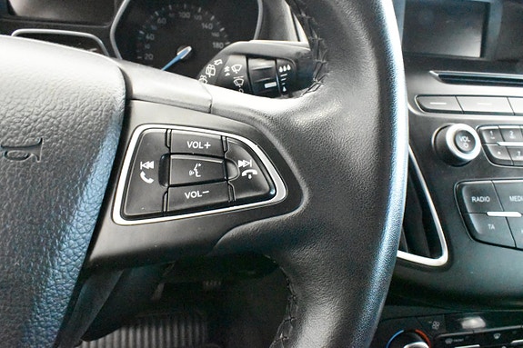 Ford Focus 15 of 19