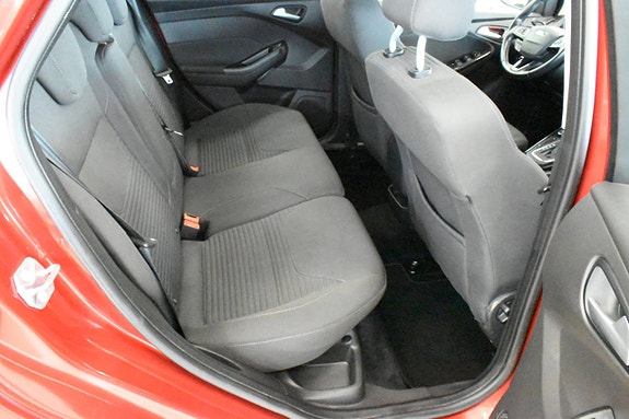 Ford Focus 8 of 19